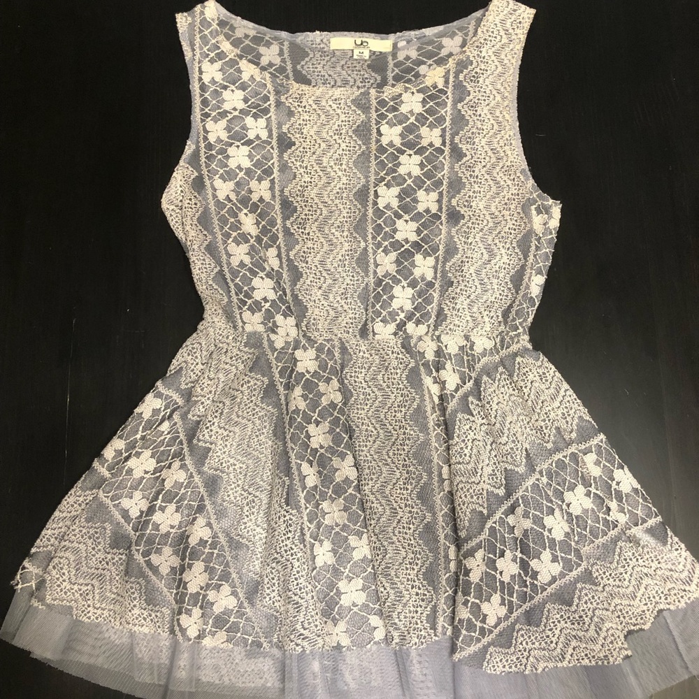 Ya Los Angeles, NWOT sleeveless top